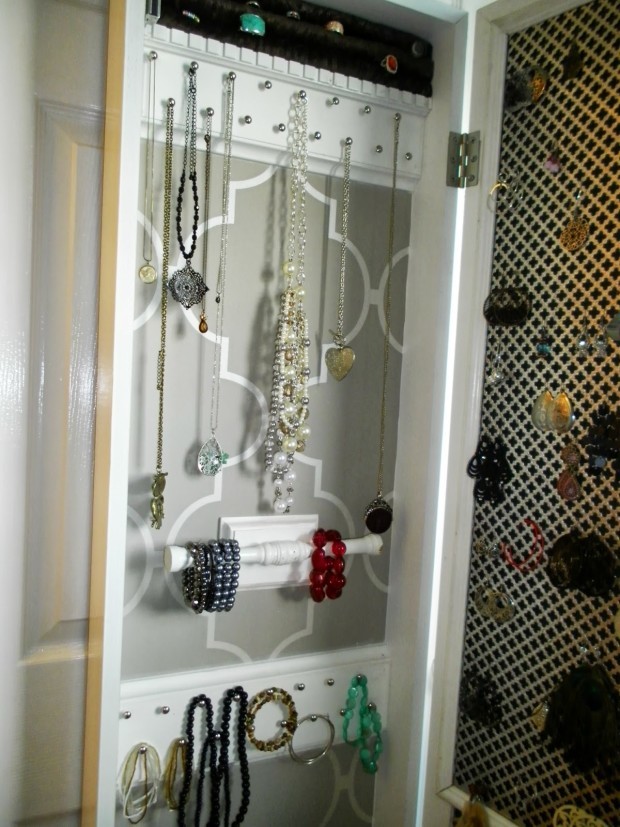 14 DIY Jewelry Storage Ideas