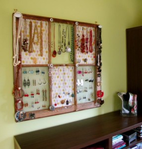 -Window-Frame-Jewelry storage