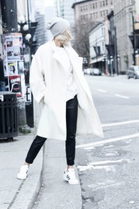 white-sneakers-street-style-1