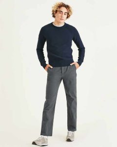Men's Lightweight Knitwear Styles for Summer - Crewneck Sweater